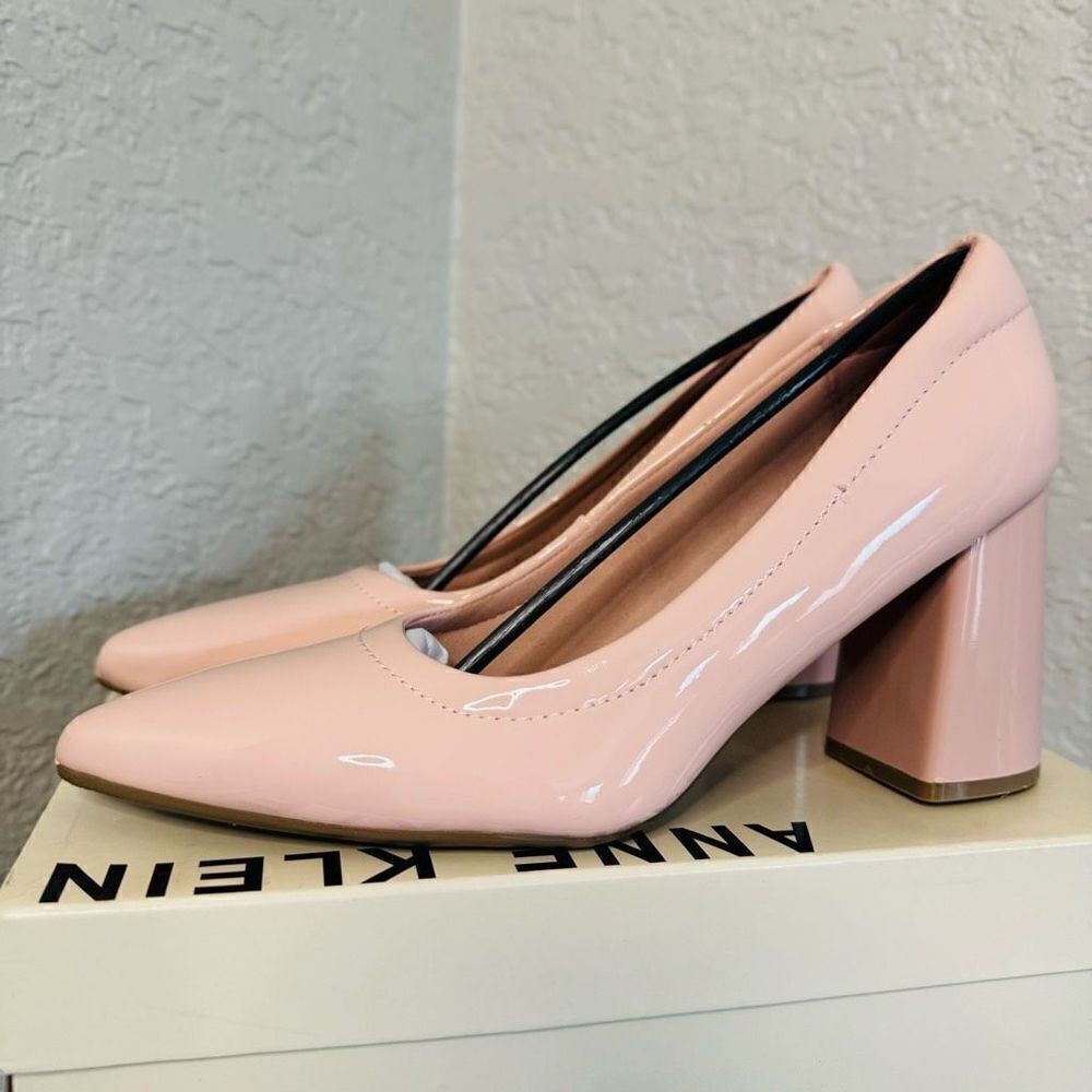 ANNE KLEIN Grazen Pointed Toe Pump Block Heel, Patent Leather Pink, 8.5, NWT - Picture 6 of 16